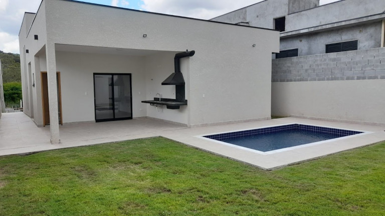 Imagem Casa com 3 Quartos à Venda, em Chácaras Maringá - Atibaia Imagem Casa com 3 Quartos à Venda, em Chácaras Maringá - Atibaia