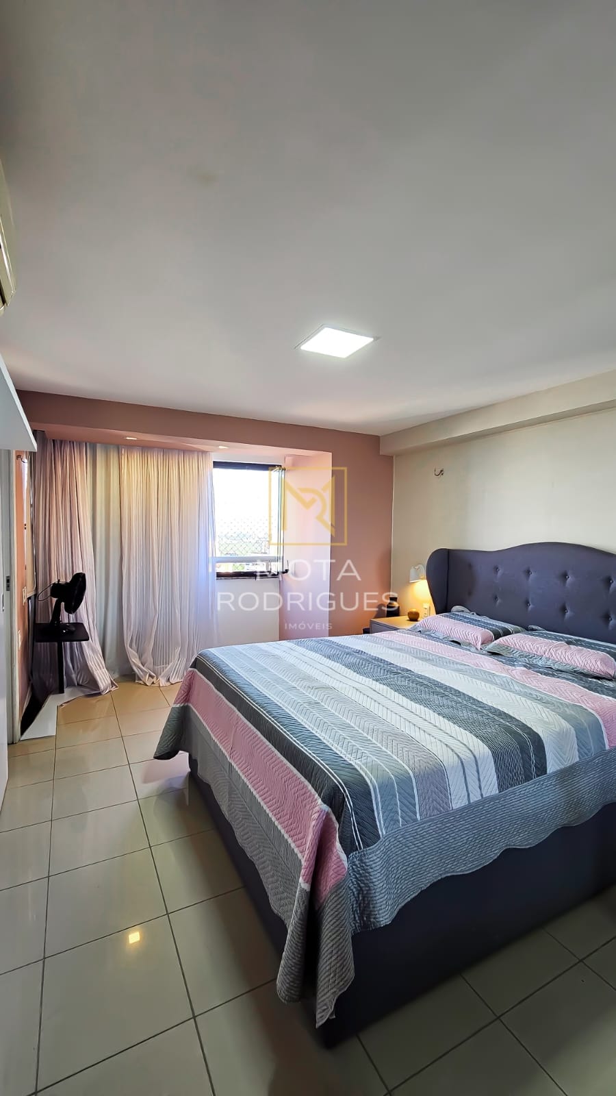 Imagem Apartamento com 3 Quartos à Venda, 220 m² em Dionisio Torres - Fortaleza Imagem Apartamento com 3 Quartos à Venda, 220 m² em Dionisio Torres - Fortaleza