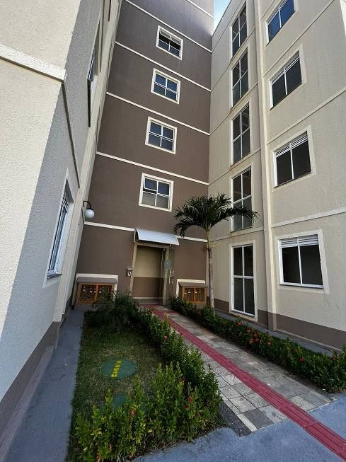Imagem Apartamento com 2 Quartos à Venda, 44 m²em Coaçu - Eusébio