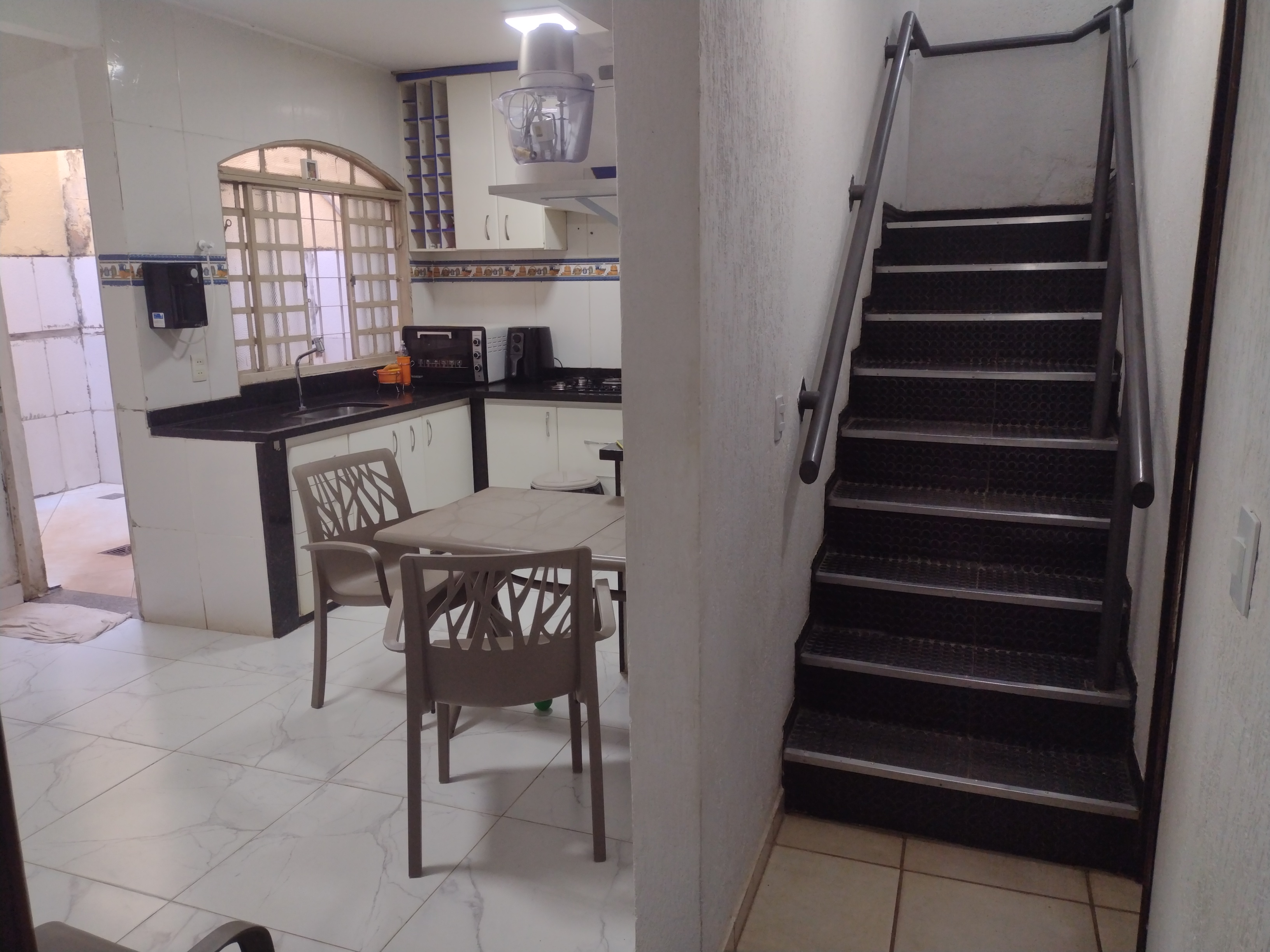 Imagem Casa com 4 Quartos à Venda, 300 m²em Areal (Águas Claras) - Brasília Imagem Casa com 4 Quartos à Venda, 300 m²em Areal (Águas Claras) - Brasília