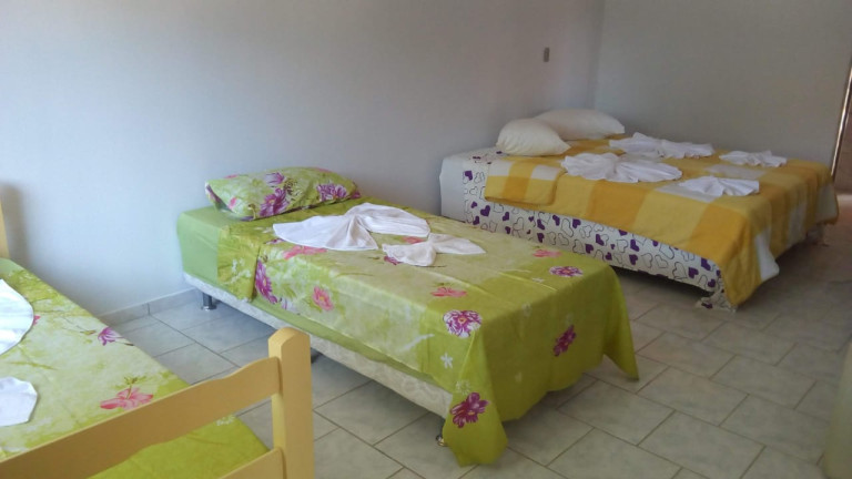 Imagem Casa com 2 Quartos à Venda, 360 m²em Setor Nova Aruanã  - Aruanã