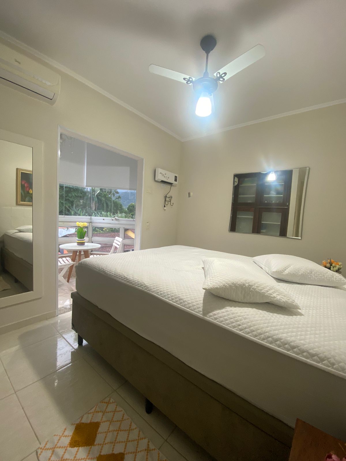 Imagem Apartamento com 2 Quartos à Venda, 75 m²em Massaguaçu - Caraguatatuba