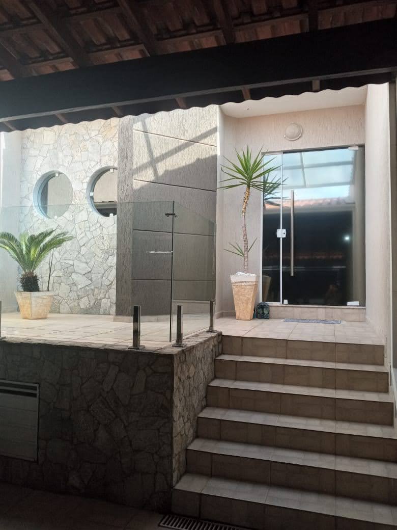 Imagem Casa com 2 Quartos à Venda, 134 m² em Jardim Universo - Mogi das Cruzes