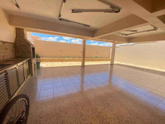 Imagem Casa com 3 Quartos à Venda, 300 m² em Jardim São Vicente - Itupeva Imagem Casa com 3 Quartos à Venda, 300 m² em Jardim São Vicente - Itupeva