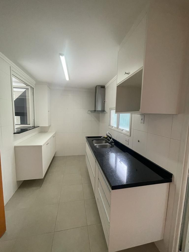 Apartamento com 3 Quartos à Venda, 156 m²em Tamboré - Barueri