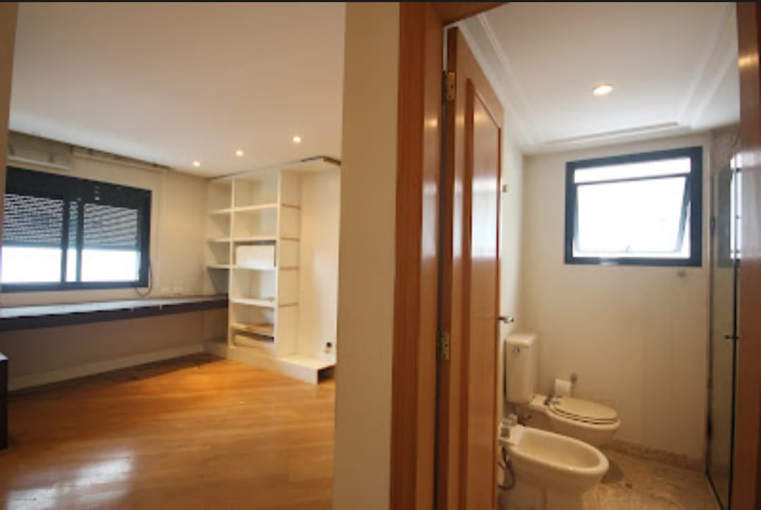 Imagem Apartamento com 4 Quartos à Venda, 202 m²em Jardim Paineiras - São Paulo
