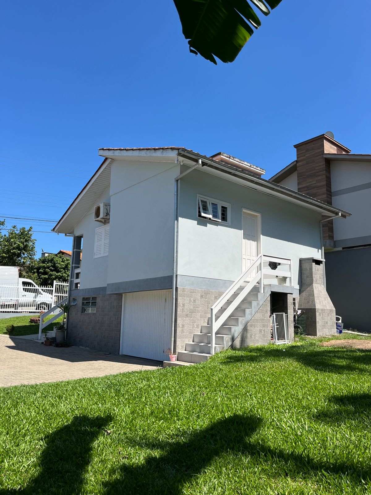 Imagem Casa com 2 Quartos à Venda, 100 m²em Operária Nova - Criciúma