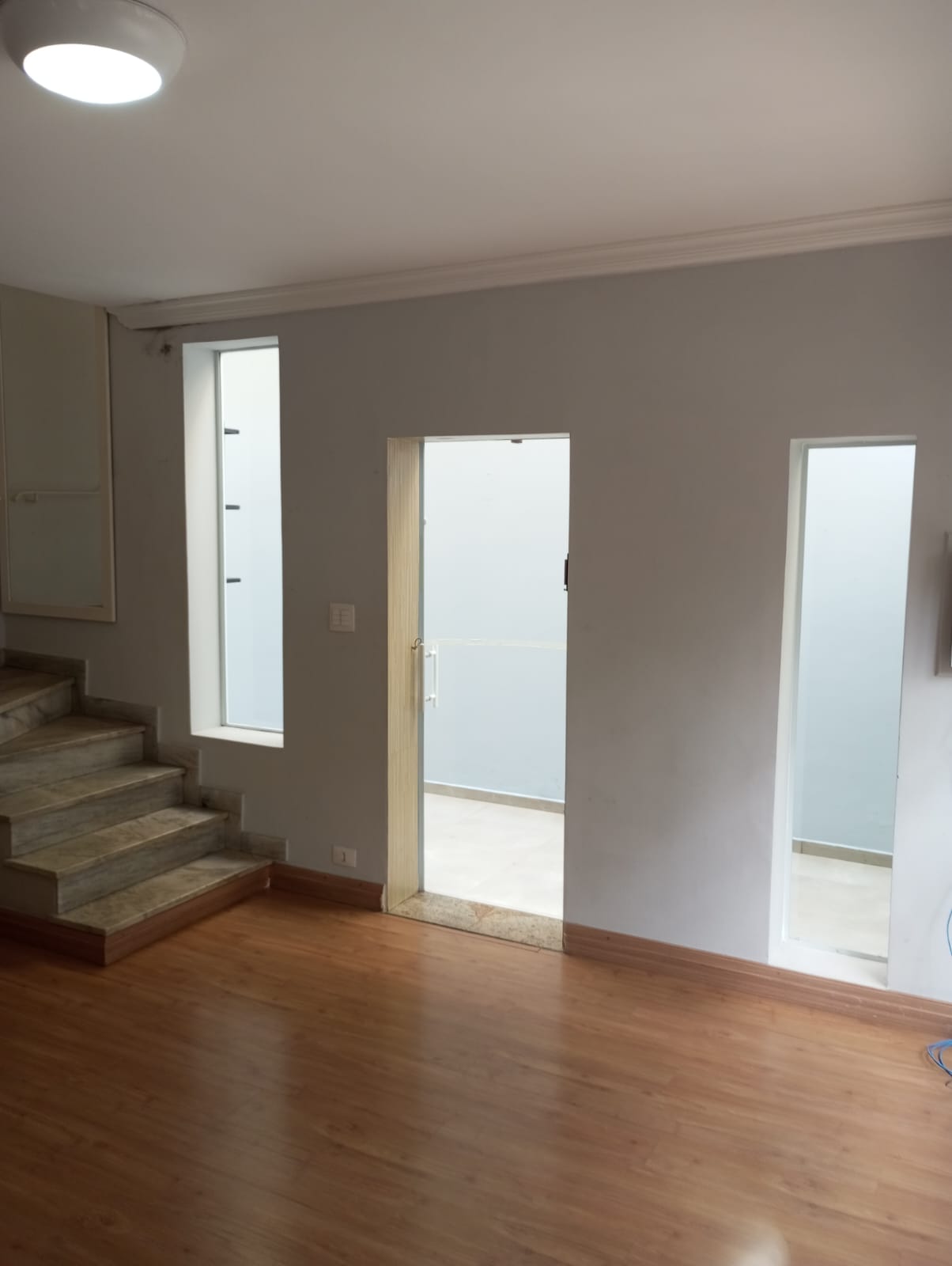 Imagem Sobrado com 3 Quartos para Alugar, 135 m²em Indianópolis - São Paulo