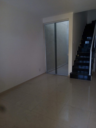 Imagem Sobrado com 3 Quartos à Venda, 99 m² em Jardim Eliane - São Paulo