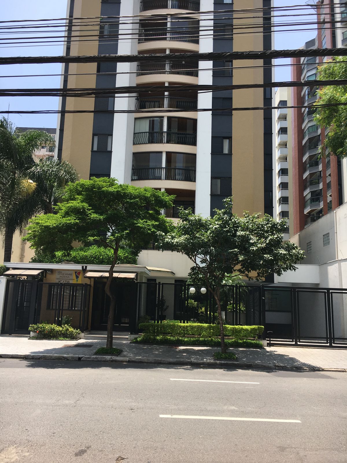 Apartamento com 3 Quartos à Venda, 95 m²em Indianópolis - São Paulo