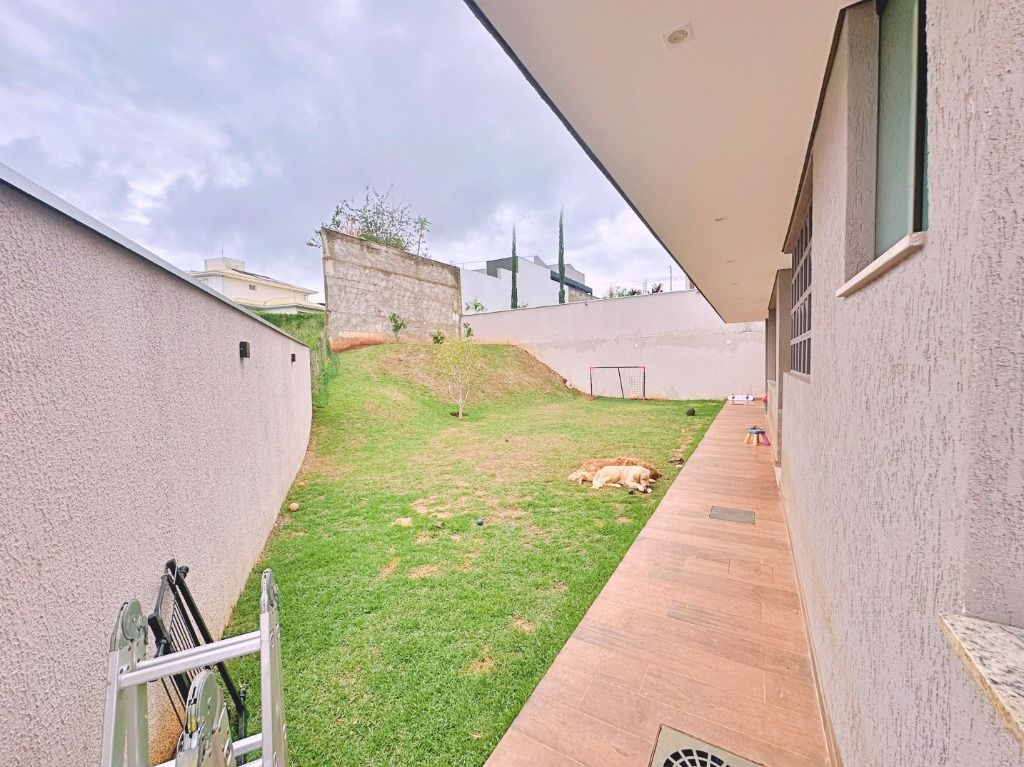 Imagem Casa de Condomínio com 4 Quartos à Venda, 287 m² em Residencial Park I - Vespasiano