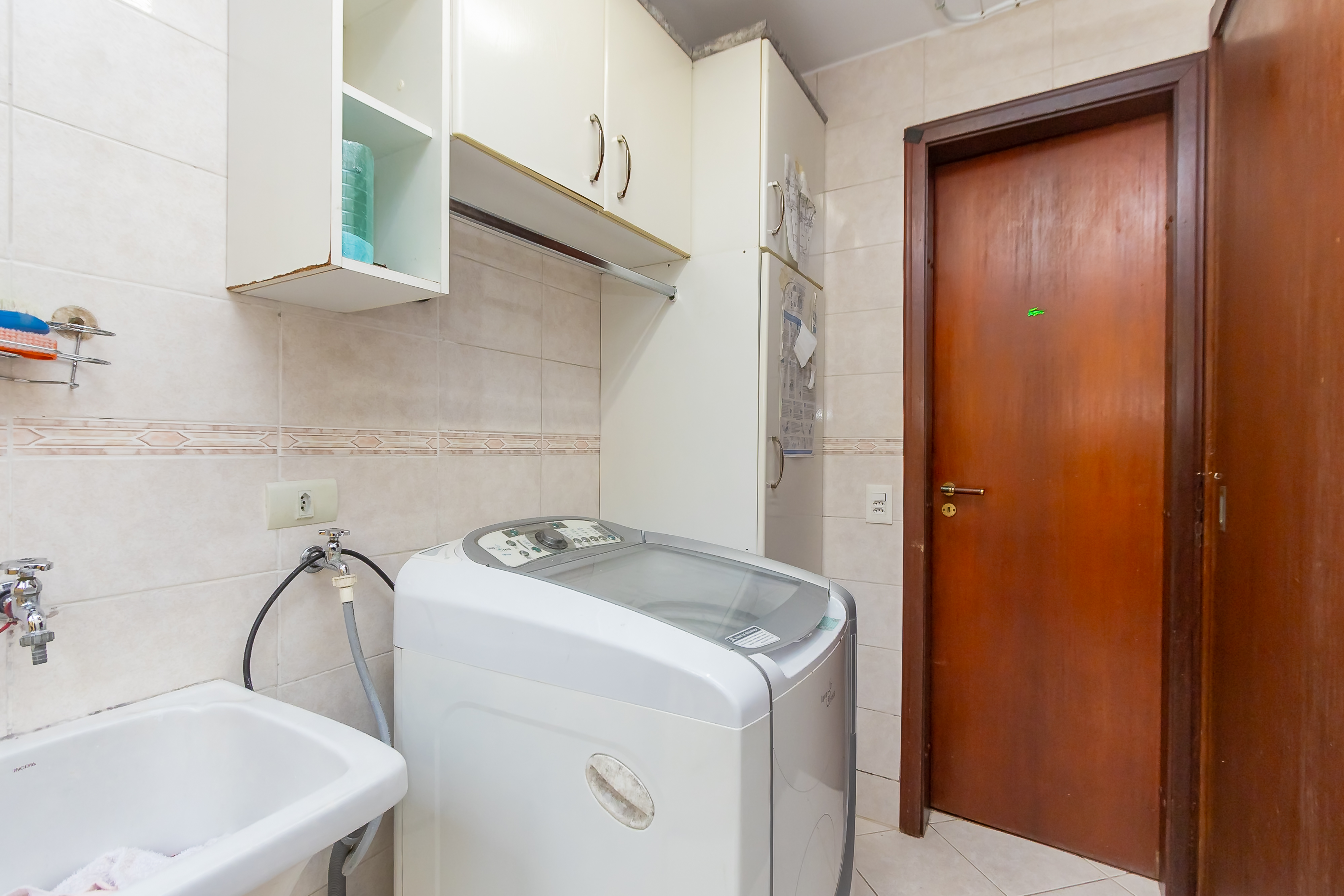 Imagem Sobrado com 3 Quartos à Venda, 278 m²em Vista Alegre - Curitiba
