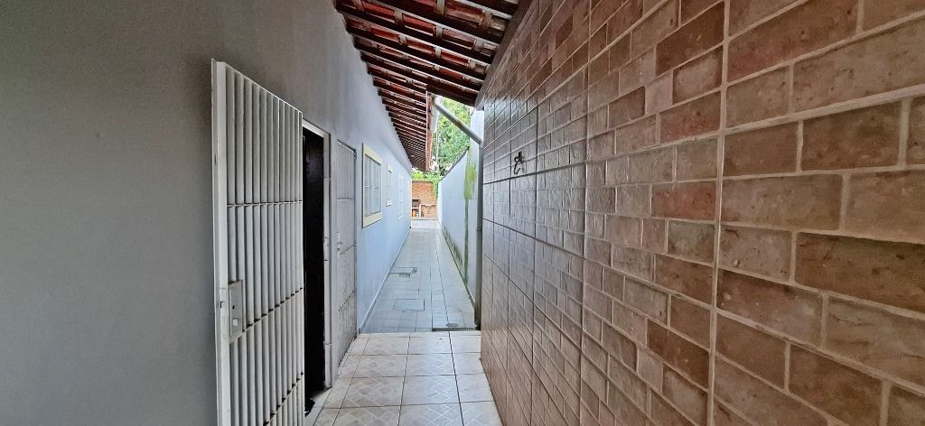 Imagem Casa com 2 Quartos à Venda, 100 m² em Maracanã - Praia Grande Imagem Casa com 2 Quartos à Venda, 100 m² em Maracanã - Praia Grande