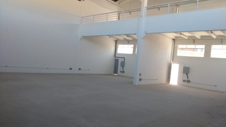 Imagem Galpão à Venda, 360 m² em Caiçara - Praia Grande Imagem Galpão à Venda, 360 m² em Caiçara - Praia Grande