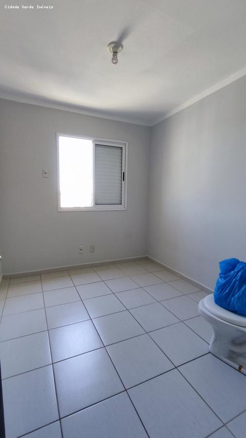 Imagem Apartamento com 2 Quartos à Venda, 60 m²em Morada do Ouro - Cuiabá