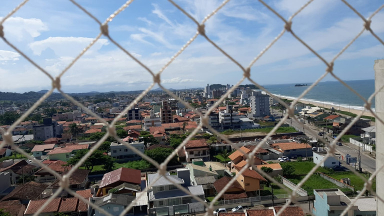 Imagem Apartamento com 2 Quartos à Venda, 76 m² em Itacolomi - Balneário Piçarras