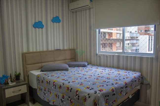 Imagem Apartamento com 3 Quartos à Venda, 144 m²em Meia Praia - Itapema