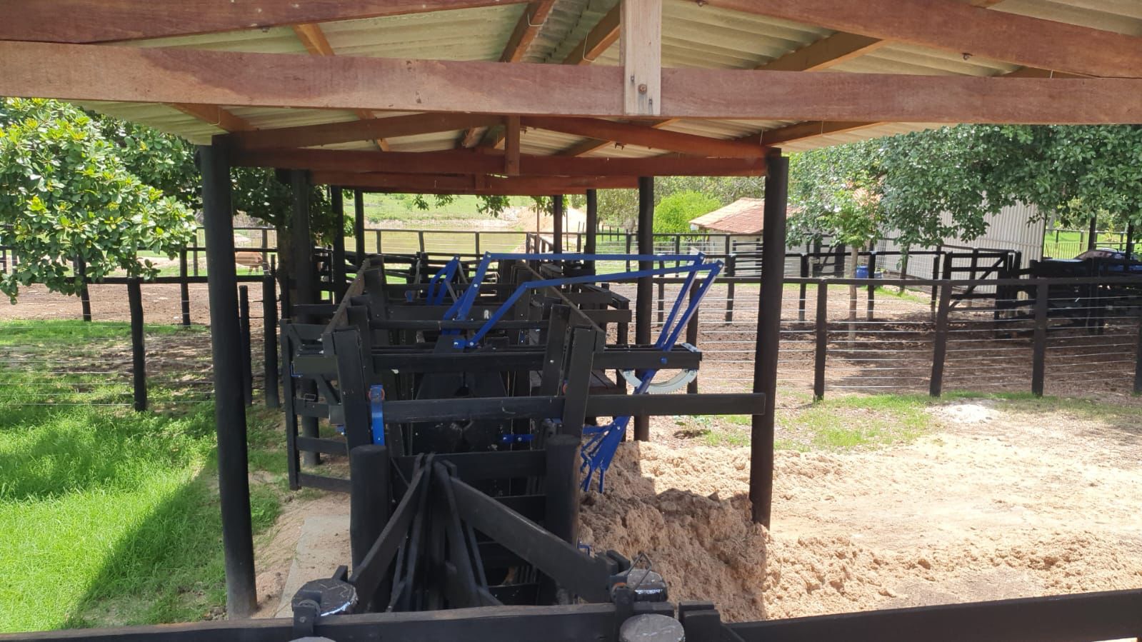Imagem Fazenda à Venda, 136 Alq GOem ZONA RURAL - Crixás Imagem Fazenda à Venda, 136 Alq GOem ZONA RURAL - Crixás