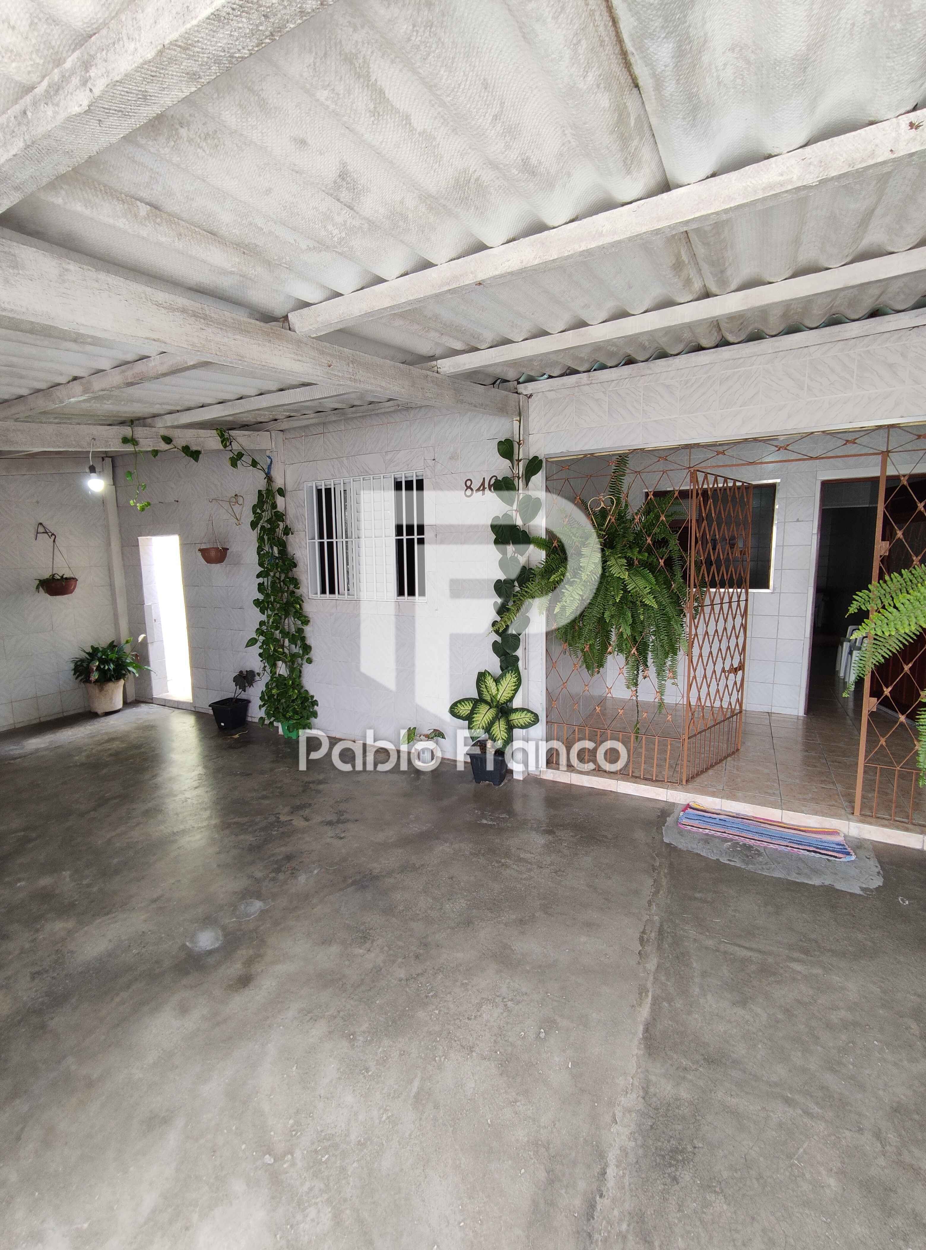 Casa com 3 Quartos à Venda, 90 m²em Santa Cruz - Campina Grande