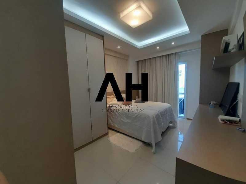 Imagem Apartamento com 3 Quartos à Venda, 105 m²em Camboinhas - Niterói Imagem Apartamento com 3 Quartos à Venda, 105 m²em Camboinhas - Niterói