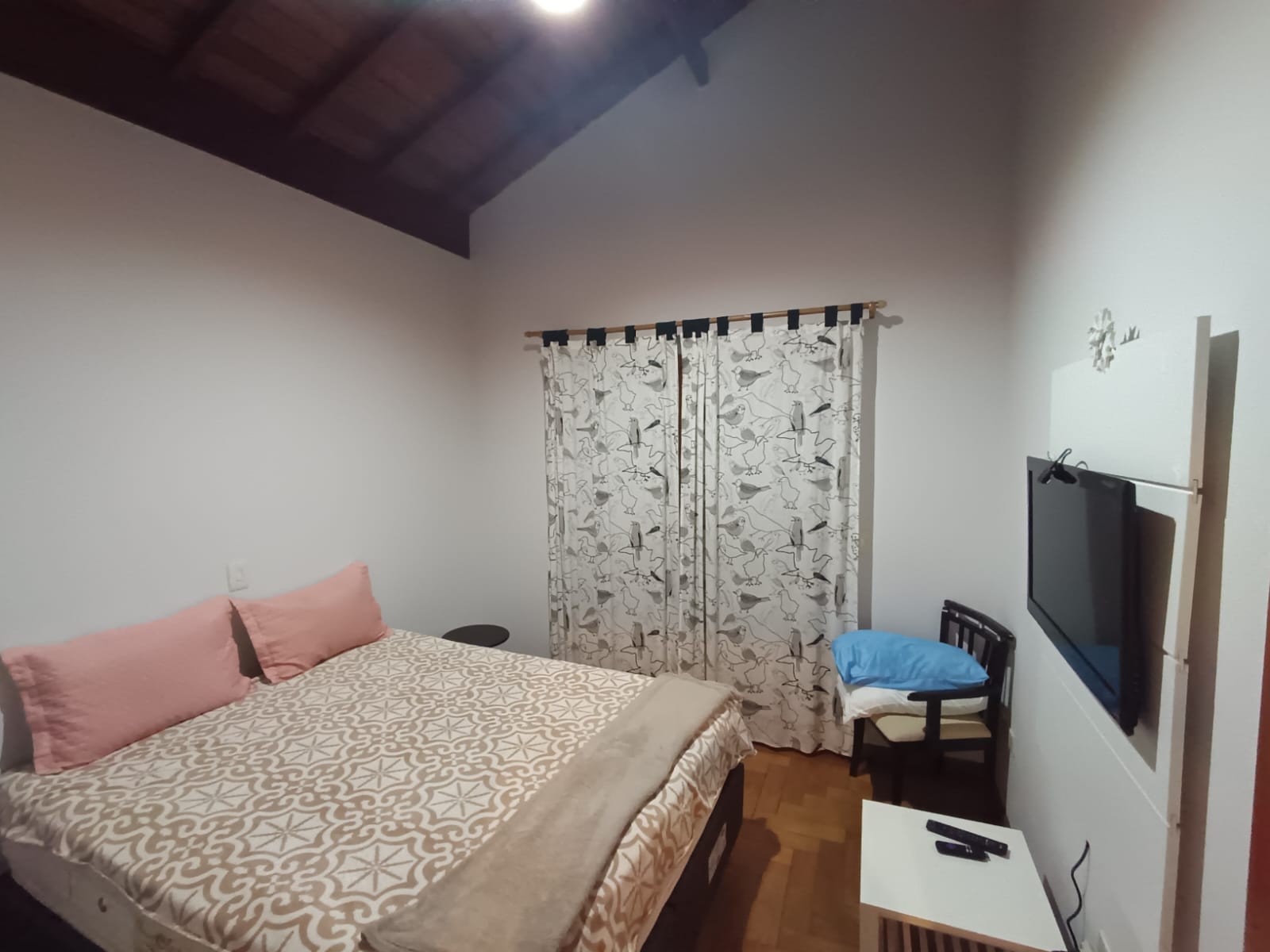 Imagem Casa com 4 Quartos à Venda ou Locação, 400 m² em Jardim Paulista - Atibaia Imagem Casa com 4 Quartos à Venda ou Locação, 400 m² em Jardim Paulista - Atibaia