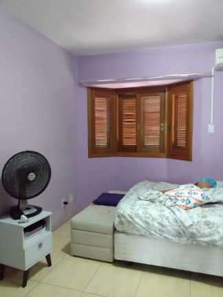 Imagem Sobrado com 3 Quartos à Venda,  em Jardim Leopoldina - Porto Alegre