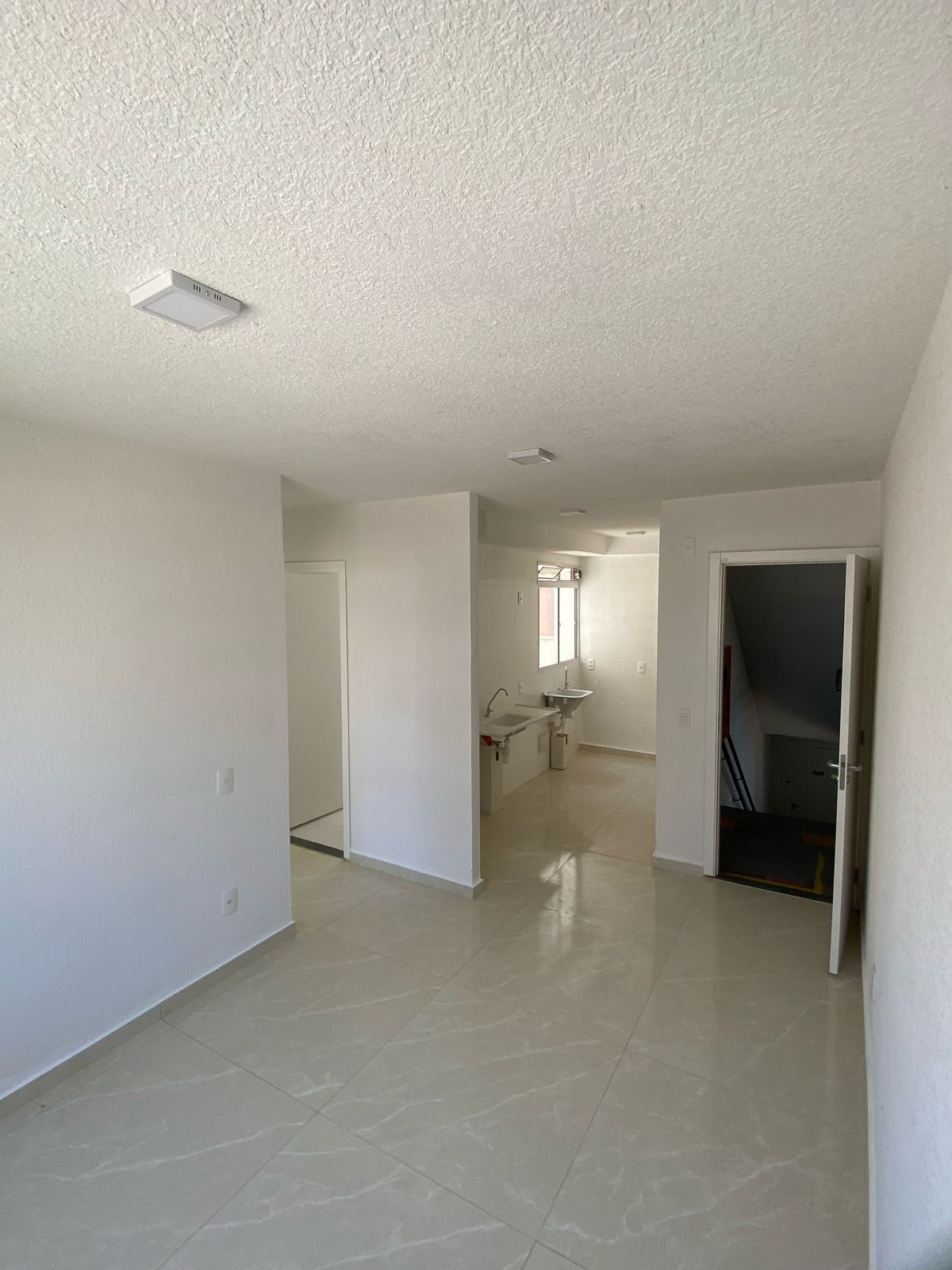Imagem Apartamento com 2 Quartos à Venda, 45 m² em Santa Cruz - Rio de Janeiro Imagem Apartamento com 2 Quartos à Venda, 45 m² em Santa Cruz - Rio de Janeiro