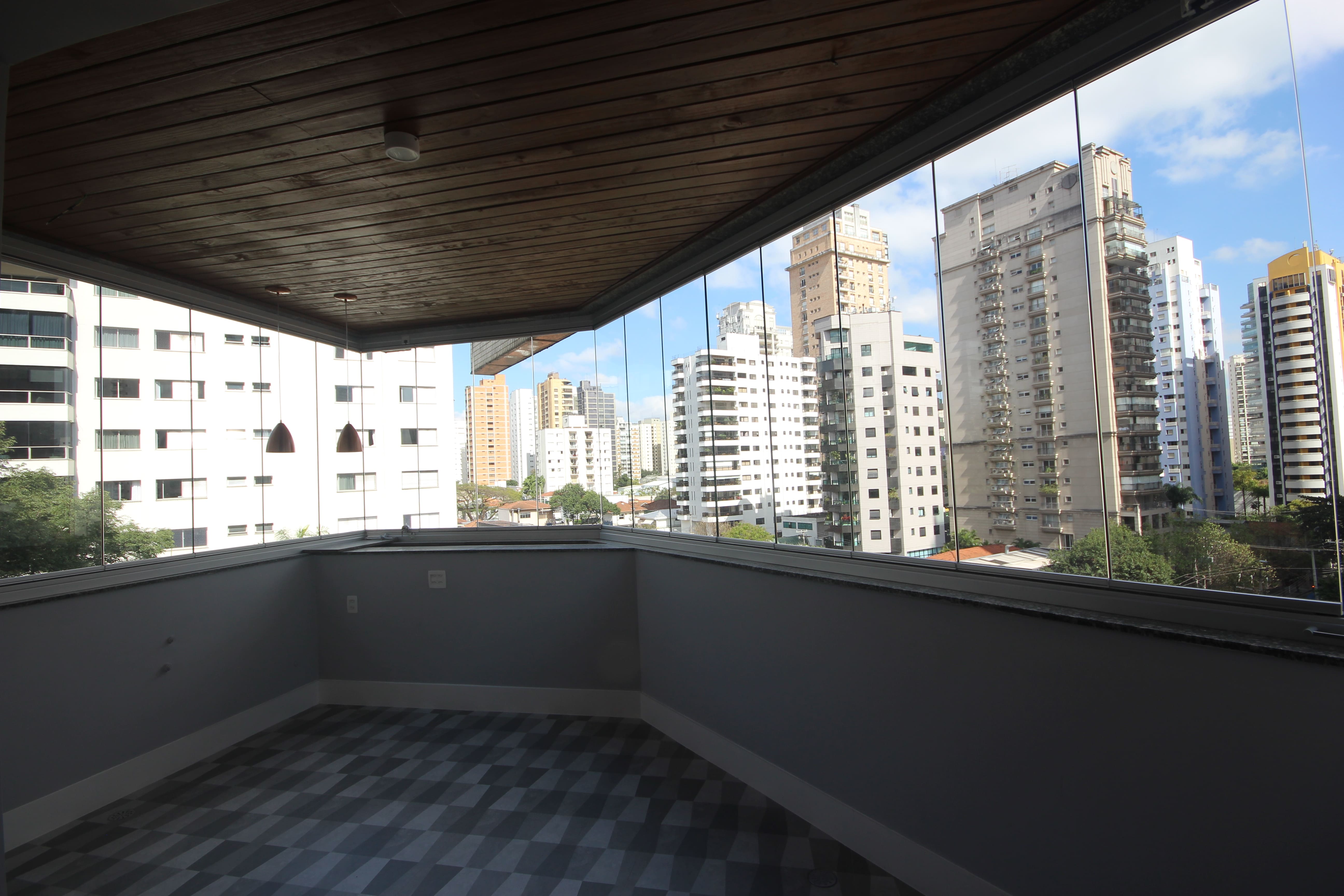 Imagem Apartamento com 3 Quartos à Venda, 245 m²em Vila Uberabinha - São Paulo