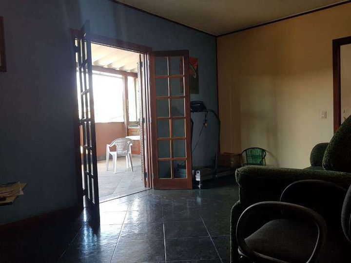 Imagem Casa com 3 Quartos à Venda, 406 m² em Várzea&nbsp; - Teresópolis