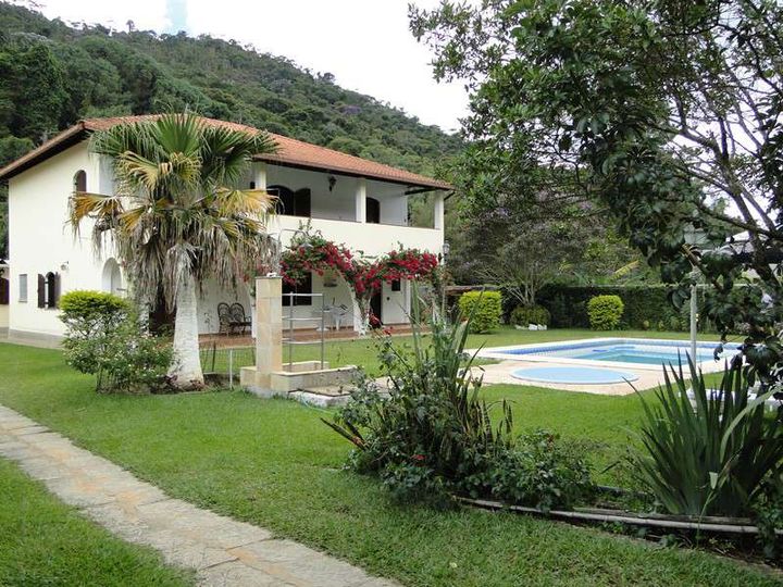 Imagem Casa com 5 Quartos à Venda, 500 m² em Várzea - Teresópolis