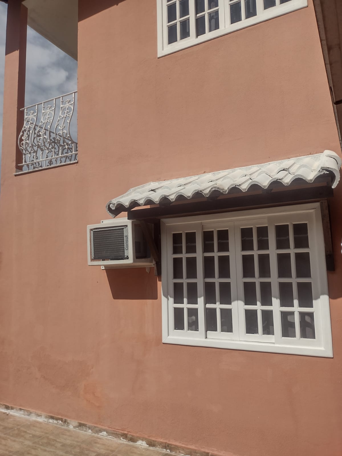 Imagem Casa de Condomínio com 3 Quartos à Venda ou Locação, 160 m² em Campo Grande - Rio de Janeiro Imagem Casa de Condomínio com 3 Quartos à Venda ou Locação, 160 m² em Campo Grande - Rio de Janeiro