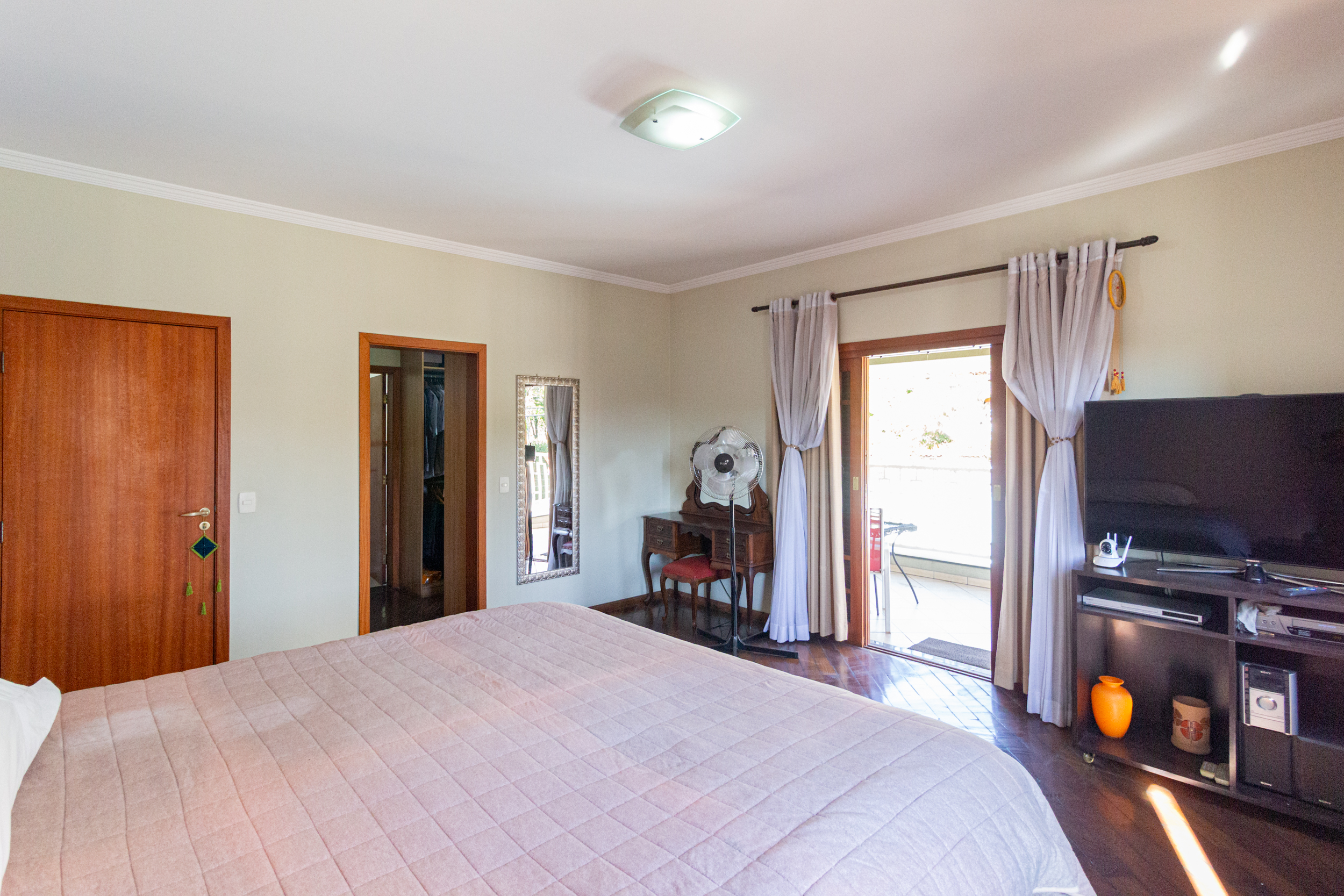 Imagem Casa com 4 Quartos à Venda, 315 m² em City Bussocaba - Osasco