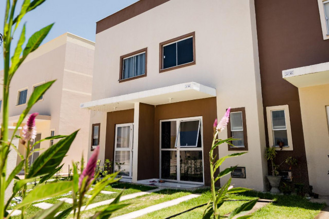 Imagem Casa de Condomínio com 2 Quartos à Venda, 77 m² em Pajuçara - Natal