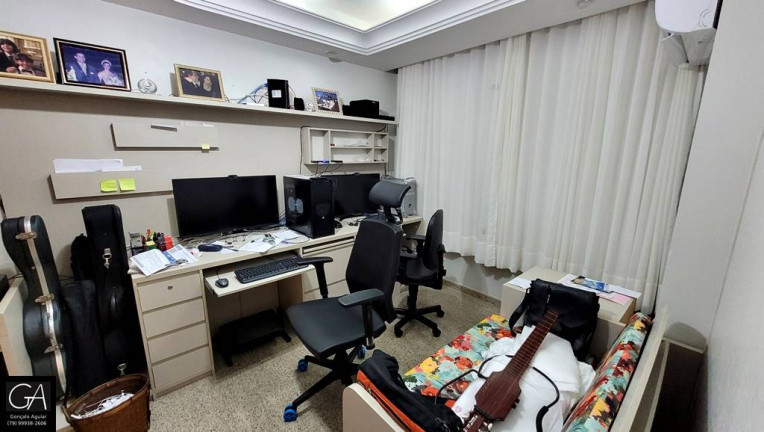 Imagem Apartamento com 3 Quartos à Venda, 198 m² em Treze de Julho - Aracaju Imagem Apartamento com 3 Quartos à Venda, 198 m² em Treze de Julho - Aracaju