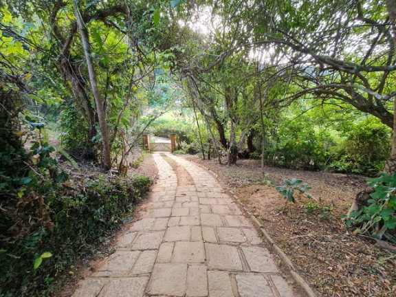 Imagem Casa com 4 Quartos à Venda, 179 m² em Jardim Salaco - Teresópolis