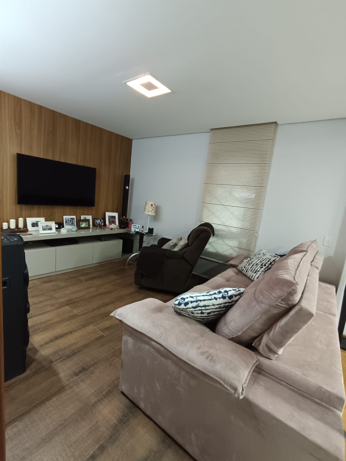 Imagem Casa com 4 Quartos à Venda ou Locação, 400 m² em Jardim Paulista - Atibaia Imagem Casa com 4 Quartos à Venda ou Locação, 400 m² em Jardim Paulista - Atibaia