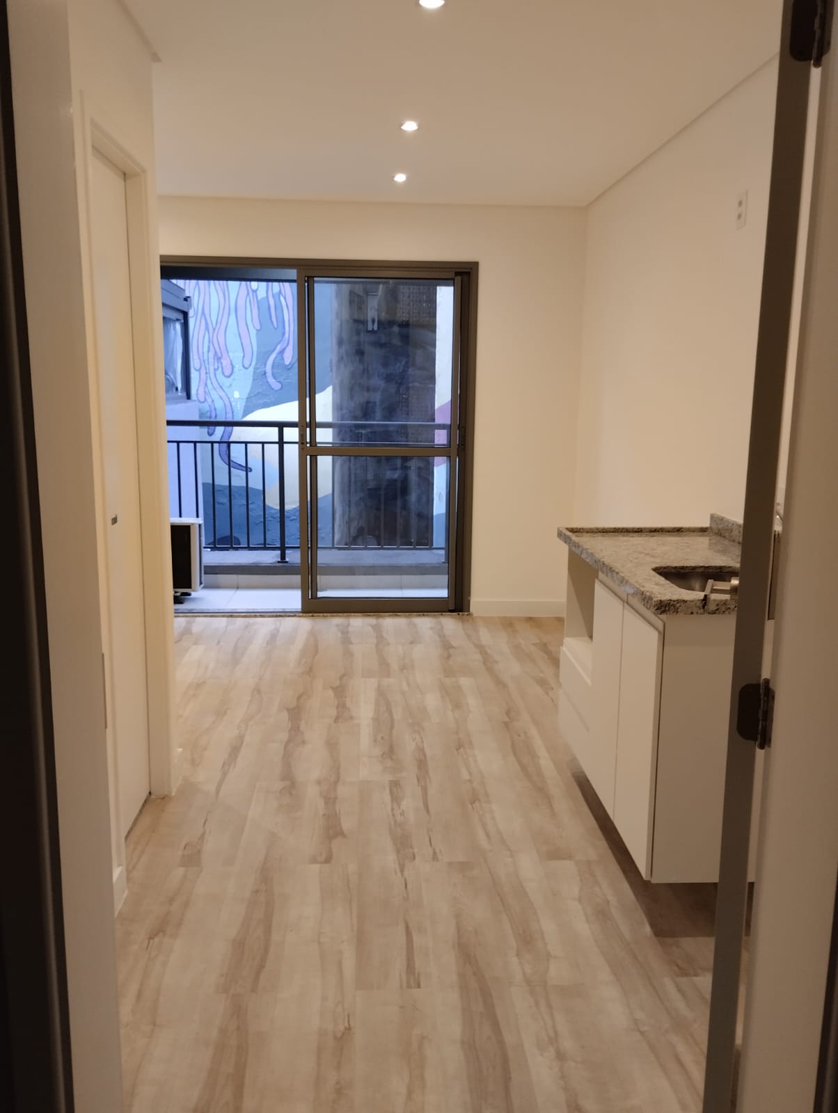 Imagem Apartamento com 1 Quarto para Alugar, 21 m² em República - São Paulo Imagem Apartamento com 1 Quarto para Alugar, 21 m² em República - São Paulo