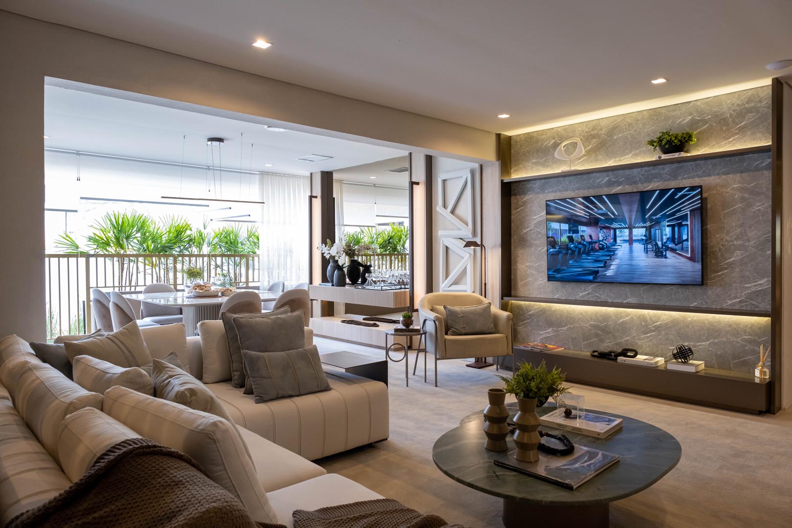 Imagem Apartamento com 3 Quartos à Venda, 123 m²em Moema - São Paulo