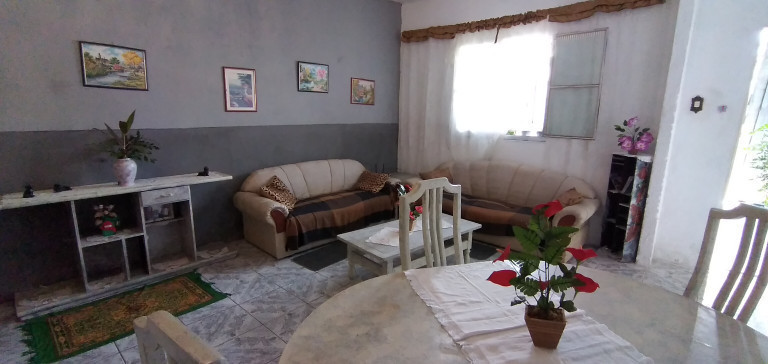 Imagem Casa com 4 Quartos à Venda, 159 m²em Santa Cruz - Rio de Janeiro
