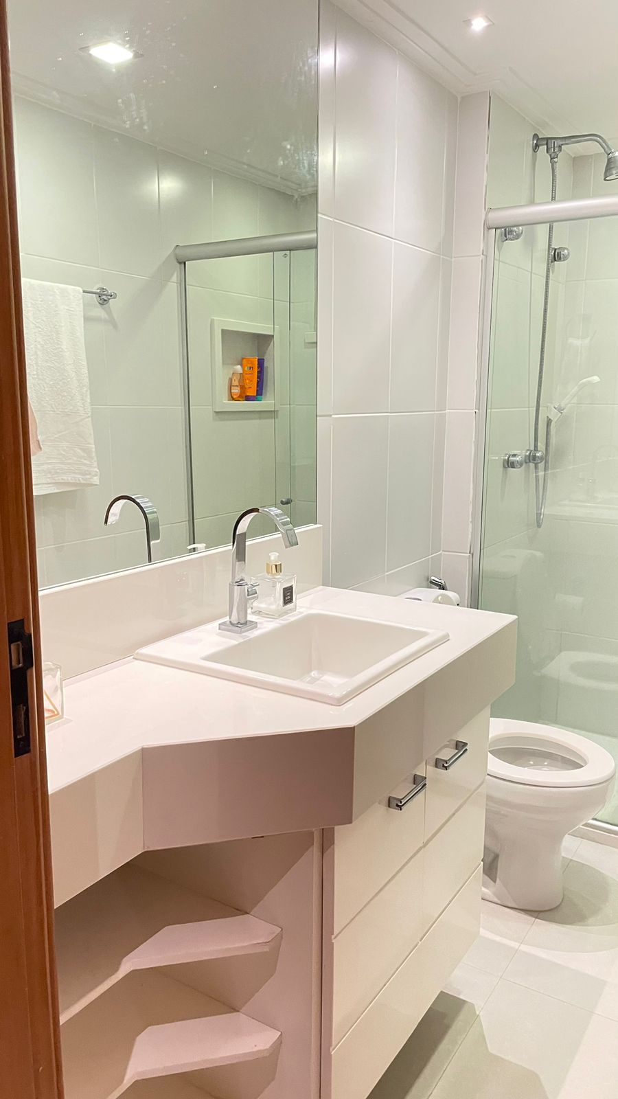 Imagem Apartamento com 3 Quartos à Venda, 85 m²em Pituba - Salvador Imagem Apartamento com 3 Quartos à Venda, 85 m²em Pituba - Salvador