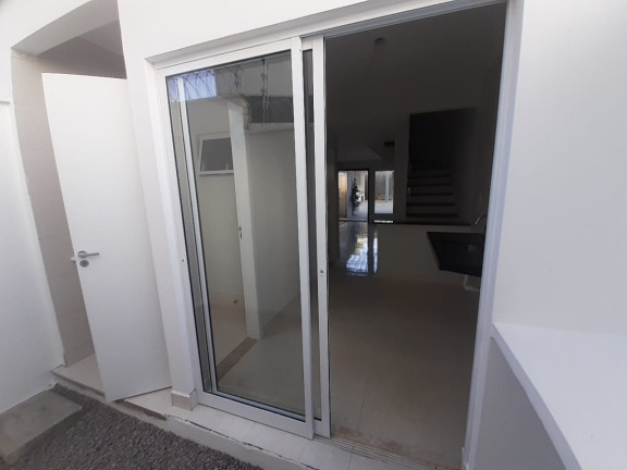 Imagem Casa de Condomínio com 2 Quartos à Venda, 70 m² em Nova Parnamirim - Parnamirim