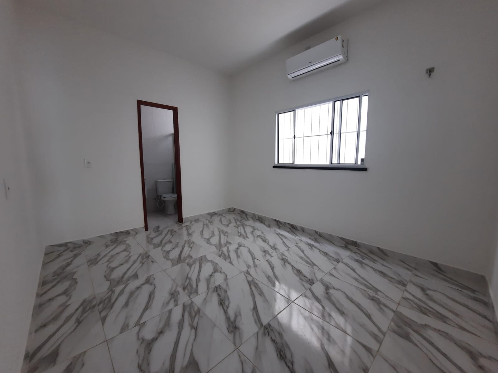 Imagem Casa com 3 Quartos à Venda, 70 m² em Flores - Manaus