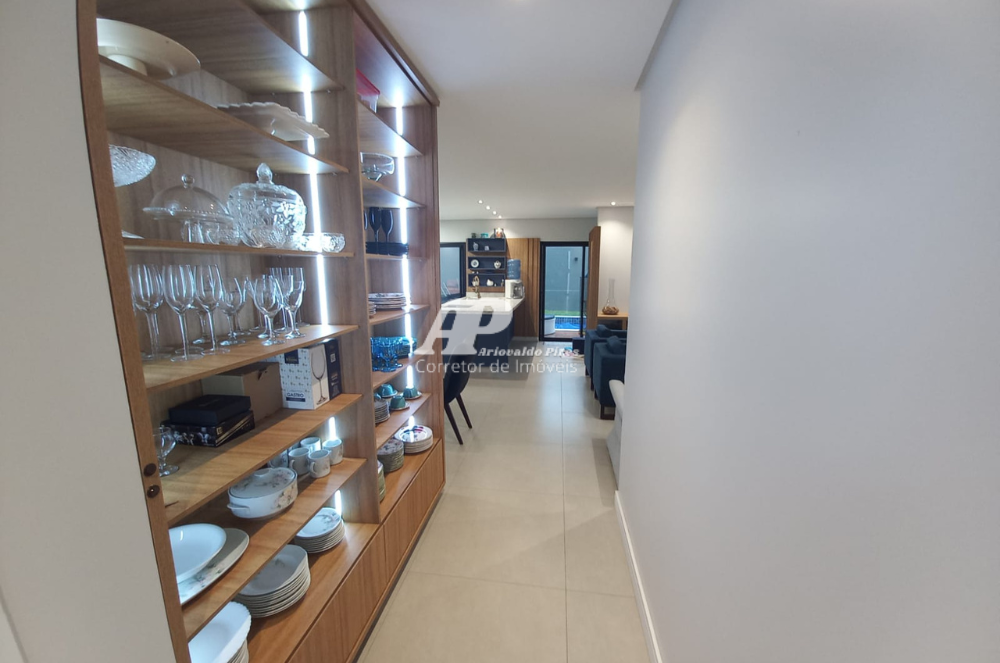 Imagem Casa de Condomínio com 3 Quartos à Venda, 247 m²em Jardim Carvalho - Ponta Grossa Imagem Casa de Condomínio com 3 Quartos à Venda, 247 m²em Jardim Carvalho - Ponta Grossa