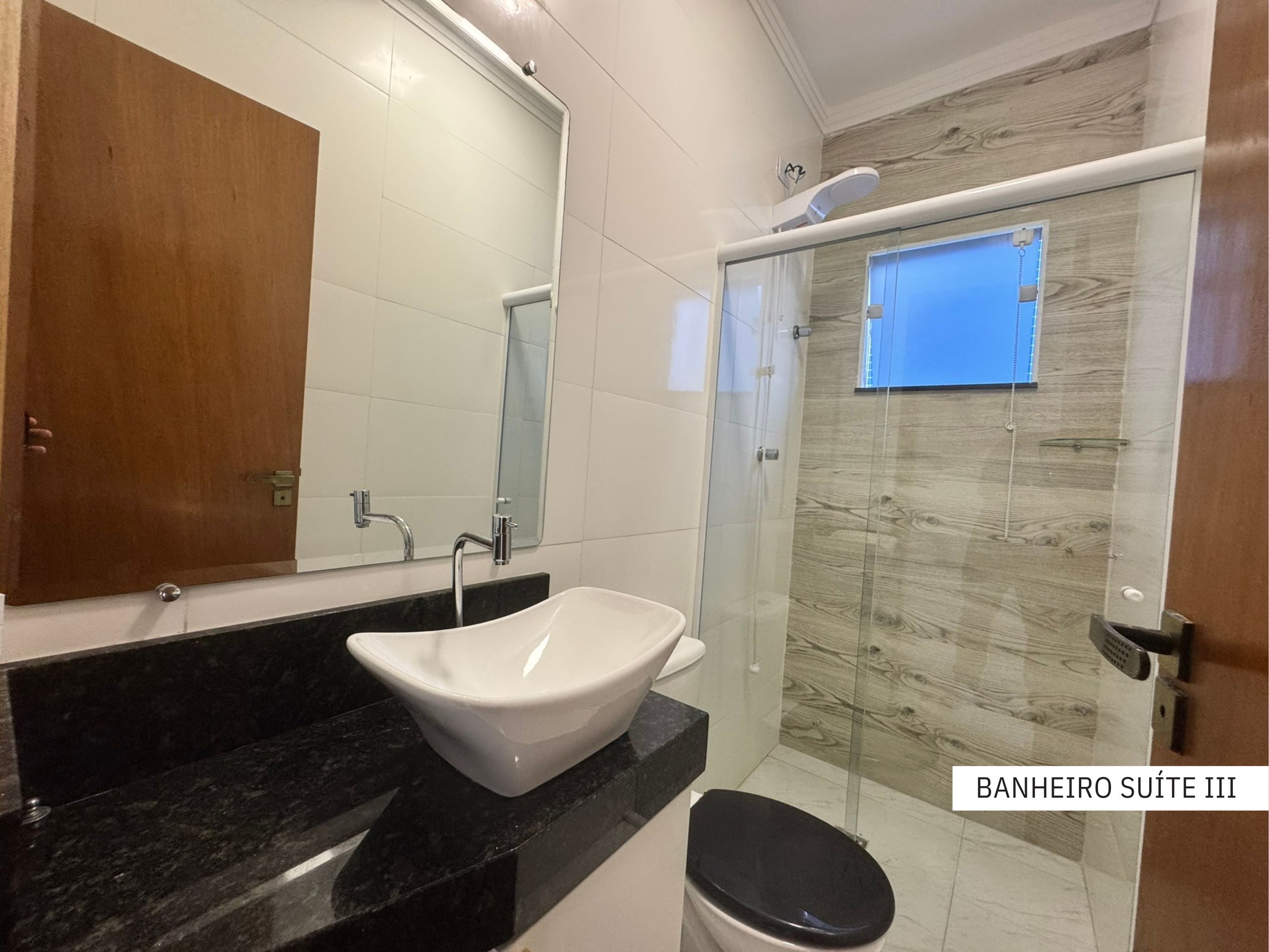 Imagem Sobrado com 3 Quartos à Venda, 150 m² em Ocian - Praia Grande Imagem Sobrado com 3 Quartos à Venda, 150 m² em Ocian - Praia Grande