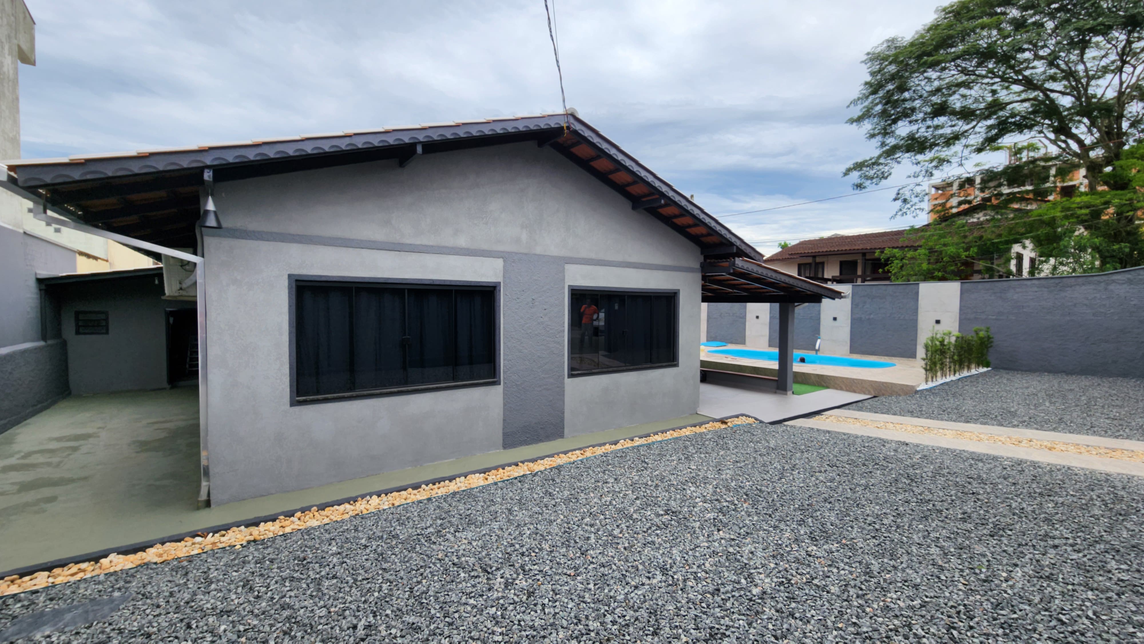 Imagem Casa com 3 Quartos à Venda, 193 m² em Floresta - Joinville