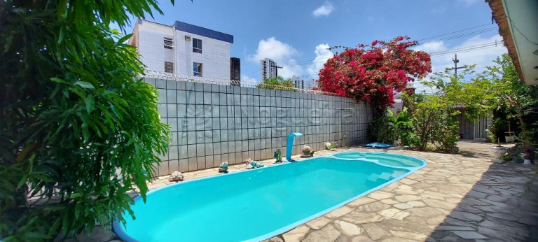 Imagem Casa com 3 Quartos à Venda, 200 m² em Boa Viagem - Recife Imagem Casa com 3 Quartos à Venda, 200 m² em Boa Viagem - Recife