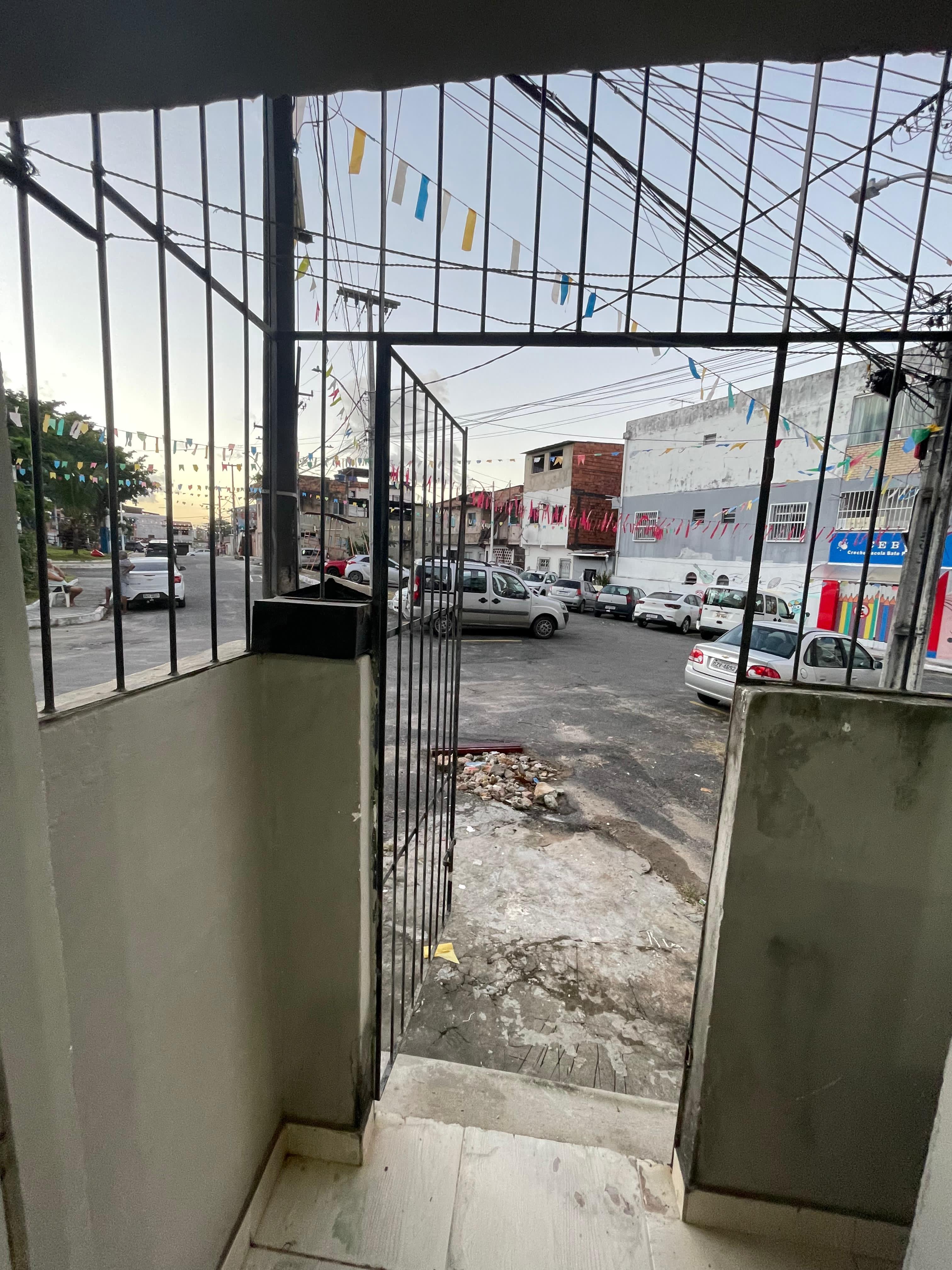 Imagem Casa com 1 Quarto à Venda, 19 m² em Mussurunga - Salvador Imagem Casa com 1 Quarto à Venda, 19 m² em Mussurunga - Salvador