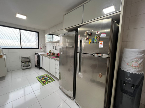 Imagem Apartamento com 4 Quartos à Venda, 260 m² em Umarizal - Belém