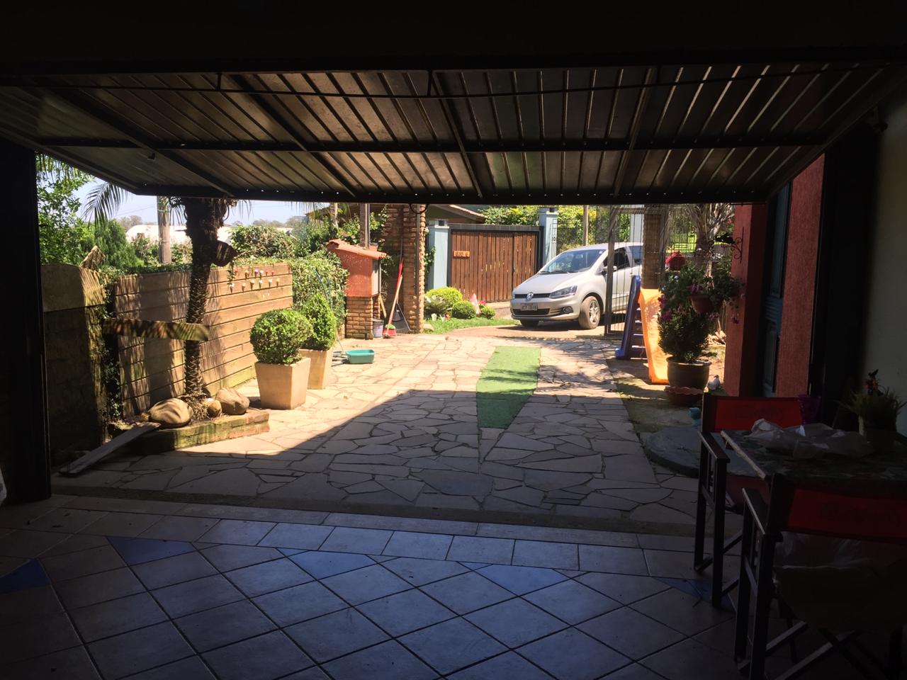 Imagem Casa com 3 Quartos à Venda, 220 m² em Vila Nova - Porto Alegre