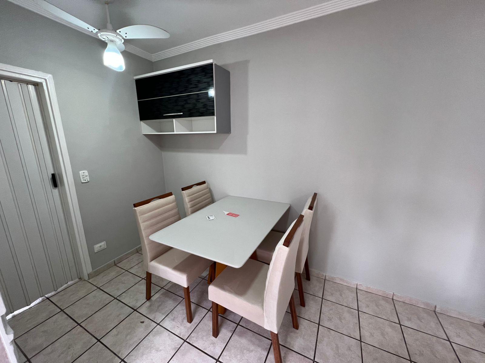 Imagem Apartamento com 1 Quarto à Venda, 40 m² em Tupi - Praia Grande